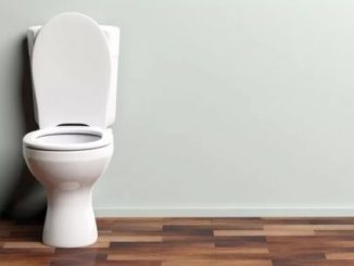 英语口语 | 美国人不叫“厕所”WC或toilet，英语怎么正确文明地表达？