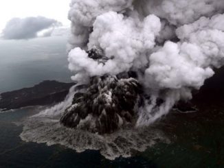 英语热词 | 印尼海啸已致227人死亡 或为火山喷发引起